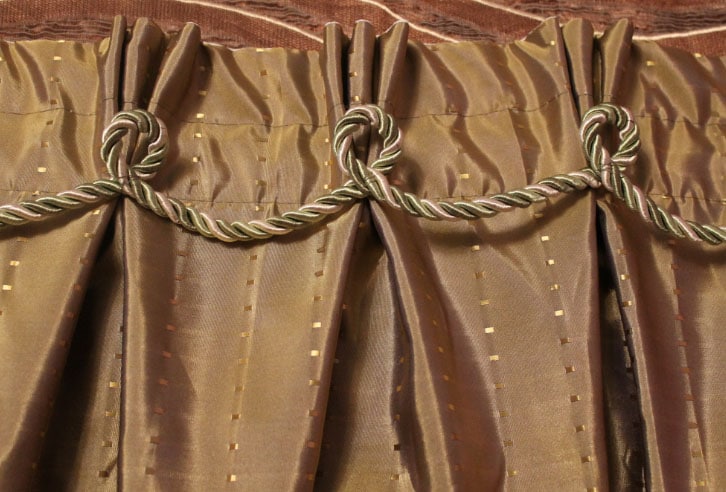 Фламандские складки на шторах