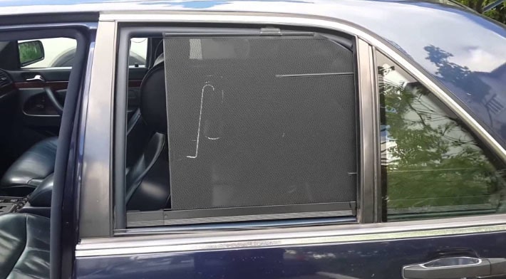 выдвижные шторки на окна автомобиля